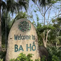 Ba Ho and Doc Let